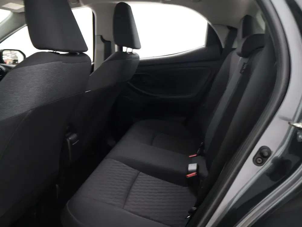 Toyota Yaris 1.5 Hybrid Active (bj 2022 uit 2022, foto 19