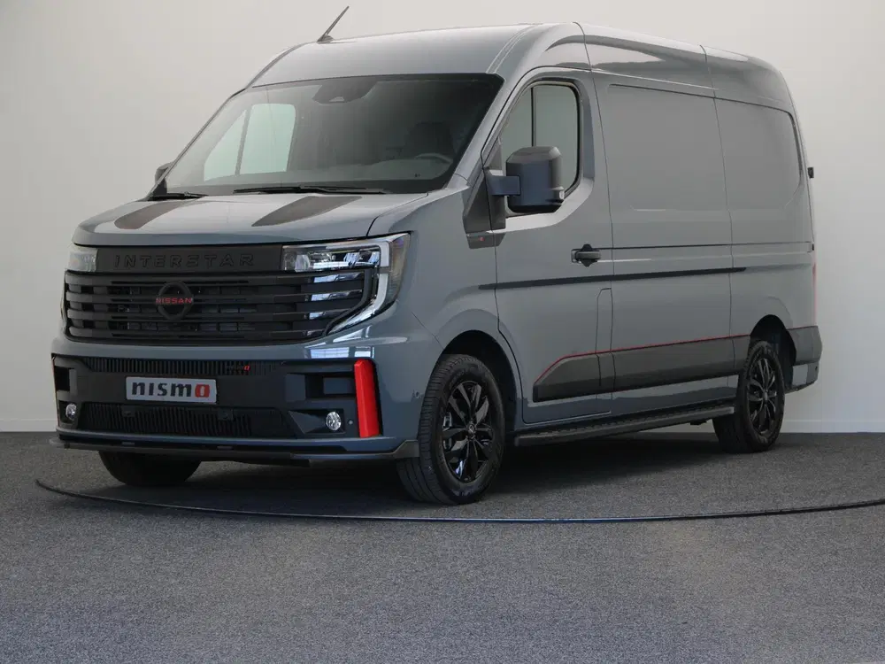 Nissan Interstar Nismo + uit 2026, foto 10