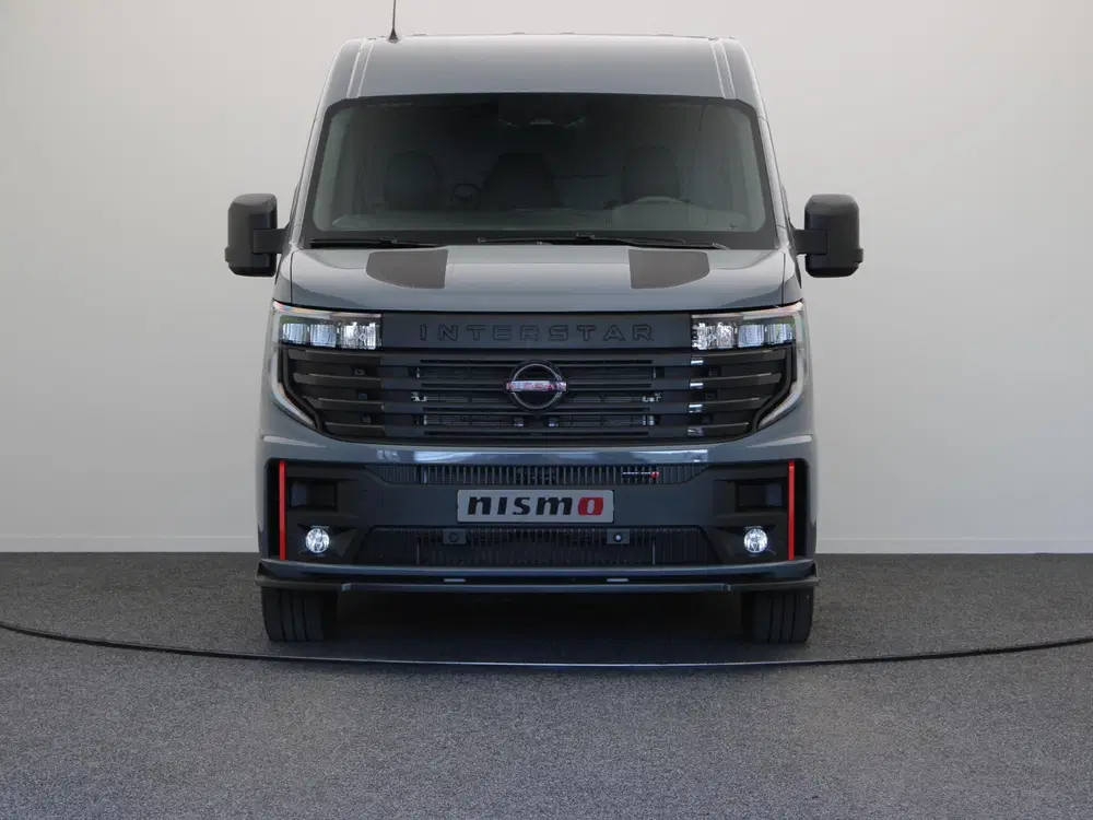 Nissan Interstar Nismo + uit 2026, foto 5