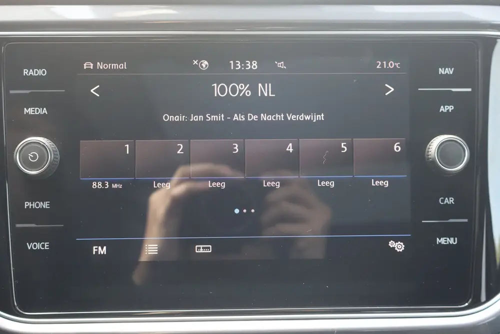 Volkswagen T-Roc 2.0 TSI 4Motion Sport - NL- Auto! Stoelverw uit 2020, foto 10