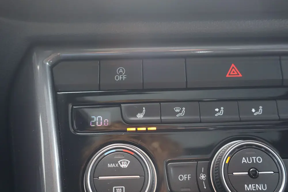 Volkswagen T-Roc 2.0 TSI 4Motion Sport - NL- Auto! Stoelverw uit 2020, foto 16