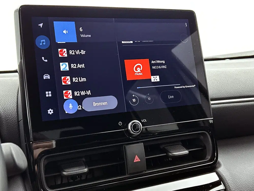 Toyota Yaris Cross 1.5 Hybrid 115 First Edition uit 2024, foto 7