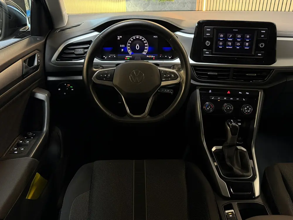 Volkswagen T-Roc 1.5 TSI Life AUTOMAAT|LED|DEALER ONDERHOUDE uit 2023, foto 11