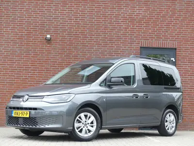 Volkswagen Caddy 1.5 TSI Automaat / Full LED / Carplay uit 2023