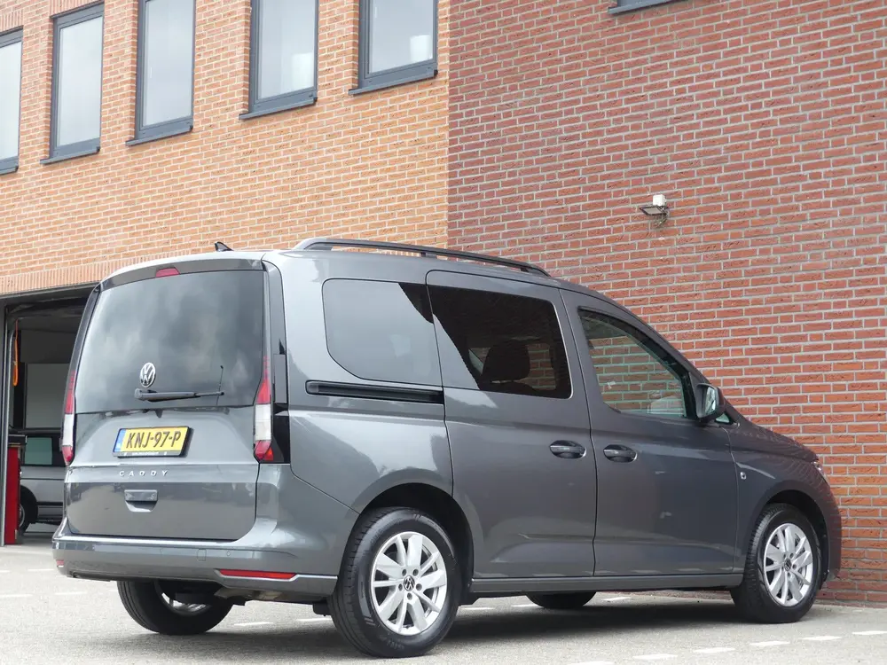 Volkswagen Caddy 1.5 TSI Automaat / Full LED / Carplay uit 2023, foto 15
