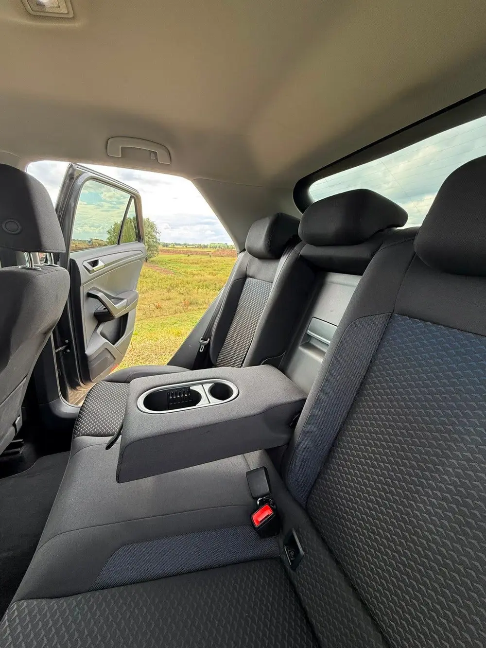 Volkswagen T-Roc 1.5 TSI 150pk 7-DSG 2020 Grijs uit 2020, foto 7
