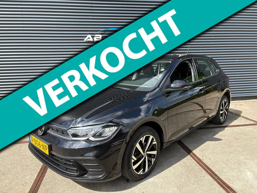 Volkswagen Polo 1.0 TSI Life LM VELGEN/ CARPLAY/ PARKEERSENS uit 2021