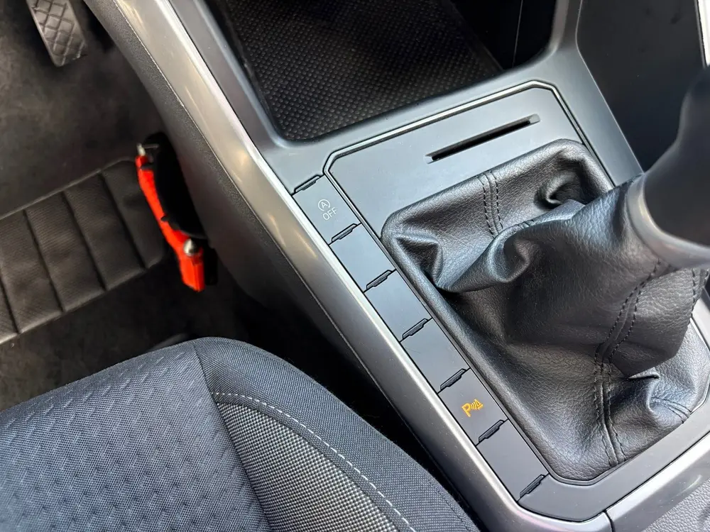 Volkswagen Polo 1.0 TSI Life LM VELGEN/ CARPLAY/ PARKEERSENS uit 2021, foto 14