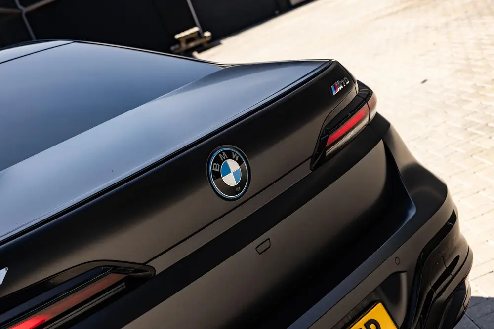 BMW i7 M70 xDrive 106 kWh uit 2023, foto 7