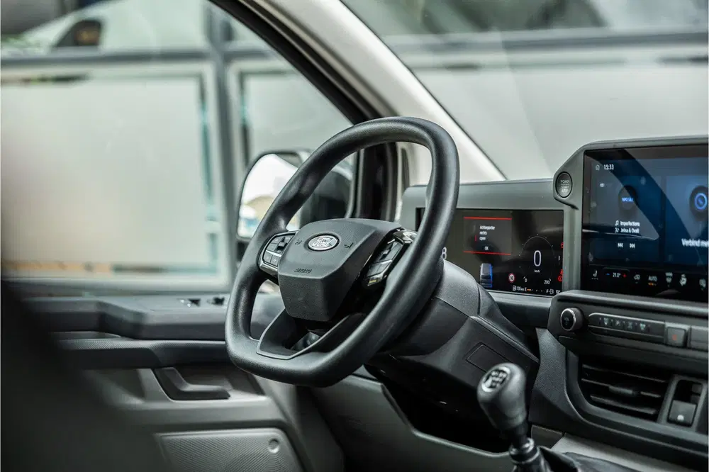 Ford Transit Custom 320 2.0 TDCI L2H1 DC uit 2024, foto 11