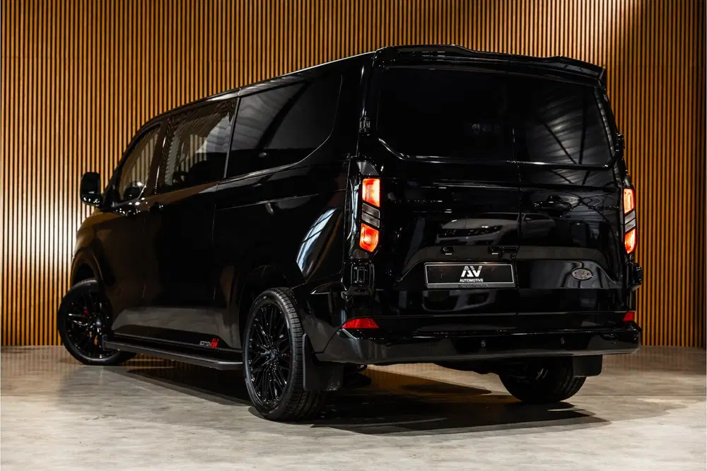 Ford Transit Custom 320 2.0 TDCI L2H1 DC uit 2024, foto 9