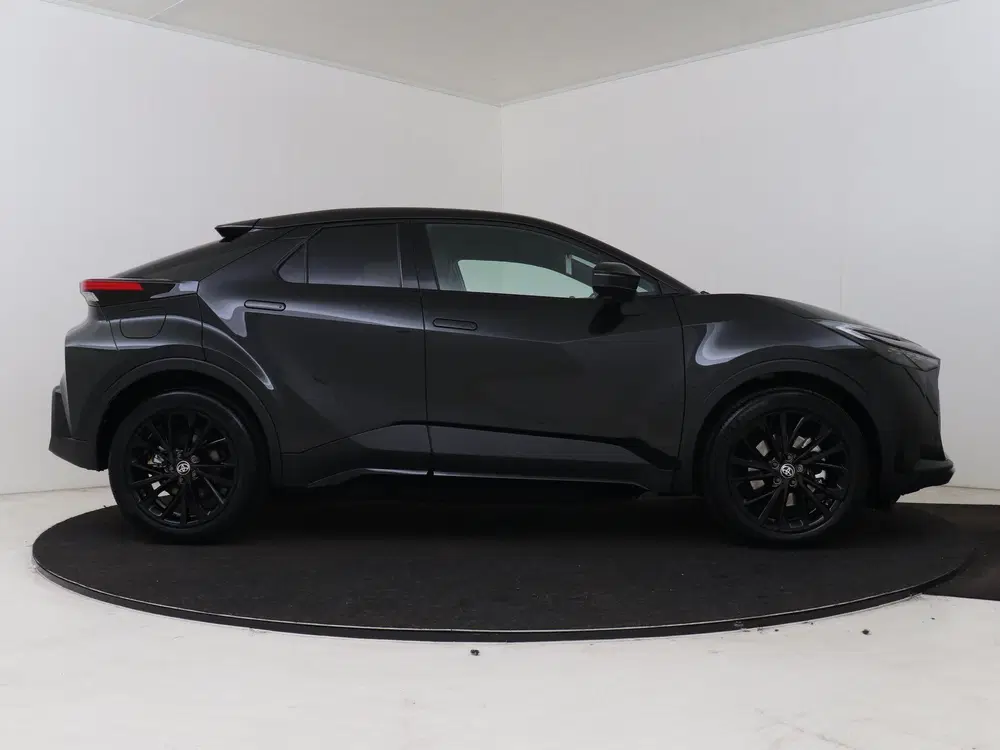 Toyota C-HR 2.0 Plug-in Hybrid 220 Black Edition (bj 2 uit 2025, foto 14