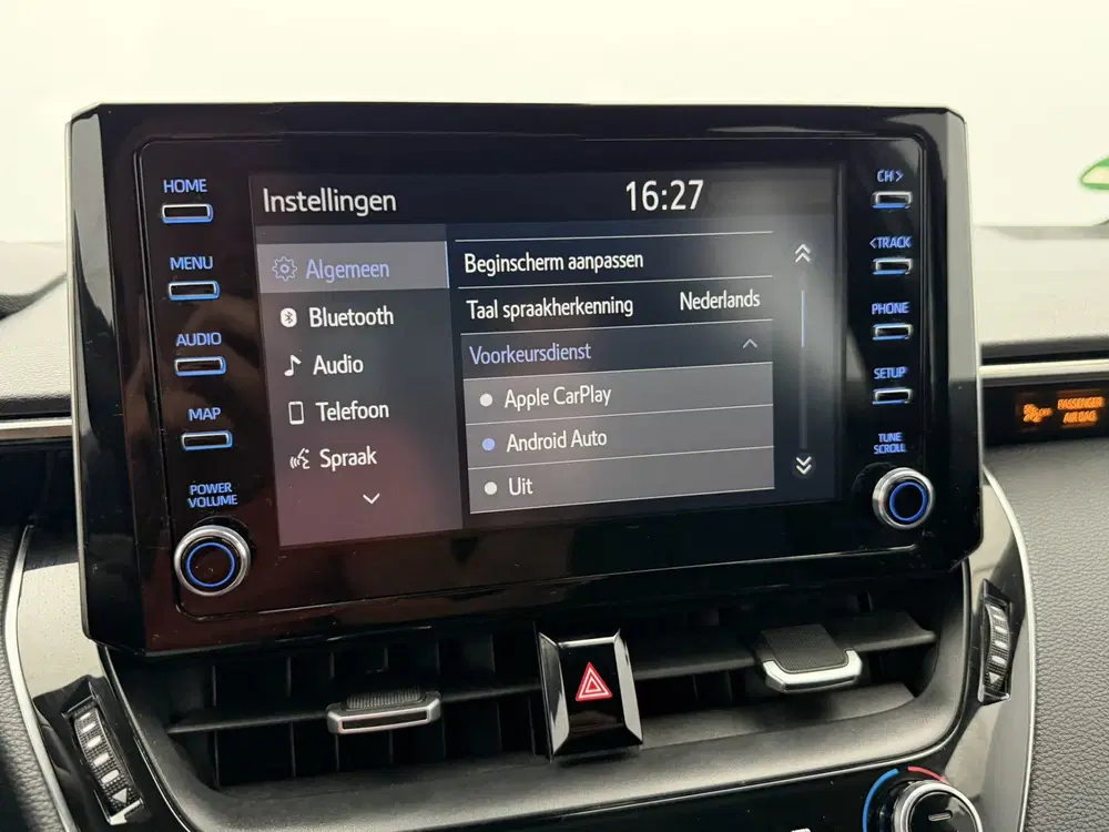 Toyota Corolla 1.8 Hybrid Business uit 2020, foto 11