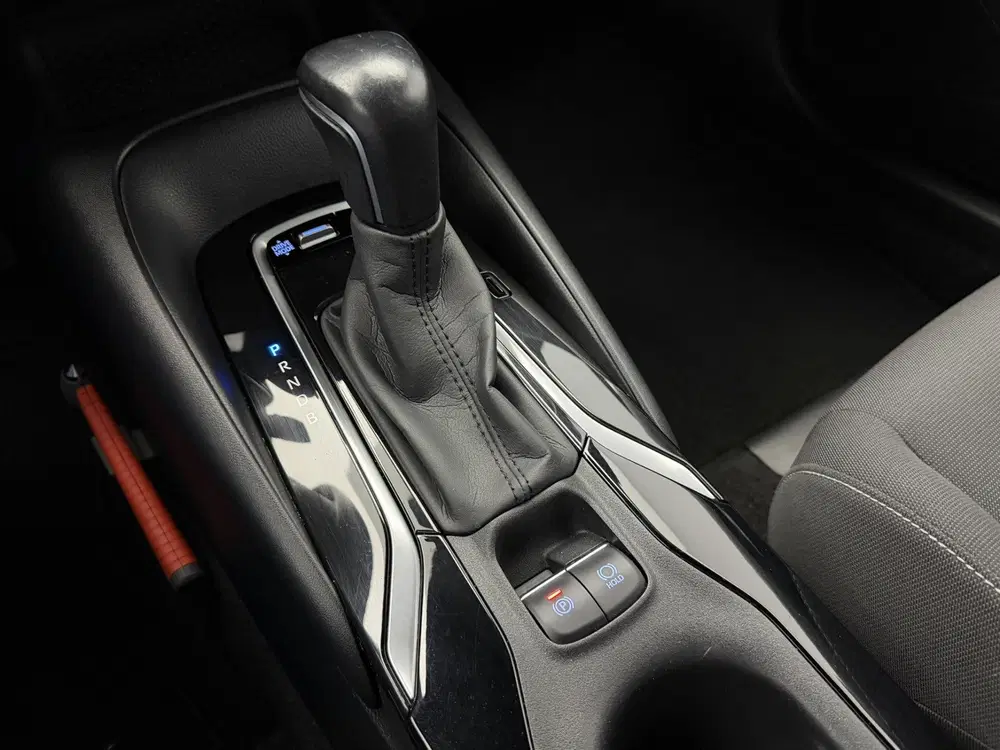Toyota Corolla 1.8 Hybrid Business uit 2020, foto 12