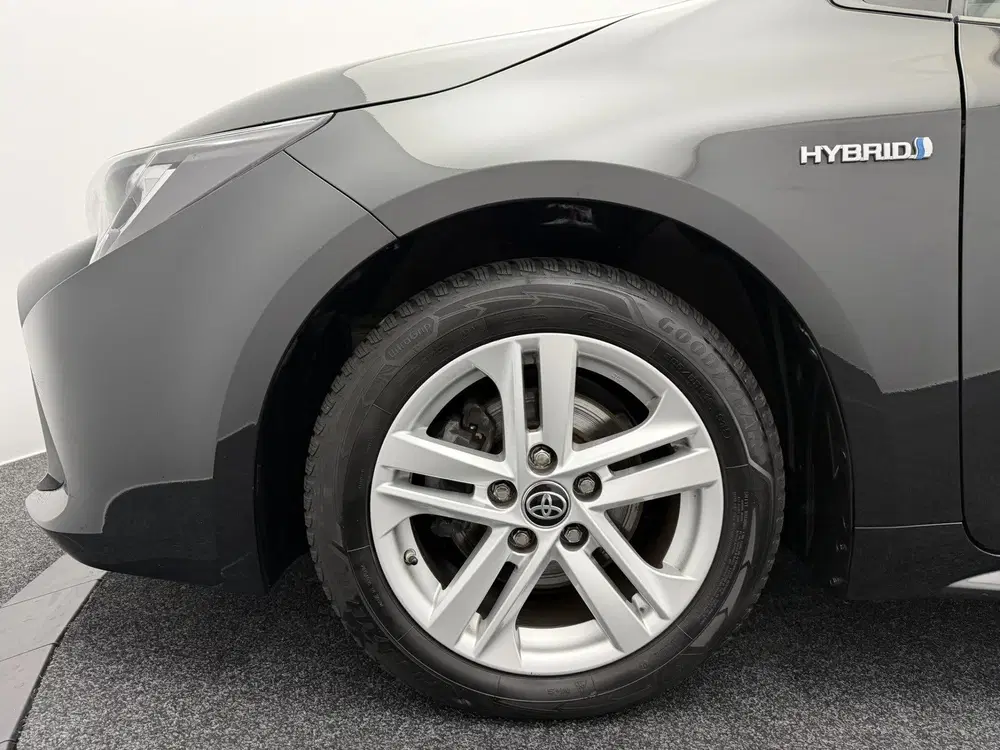 Toyota Corolla 1.8 Hybrid Business uit 2020, foto 20