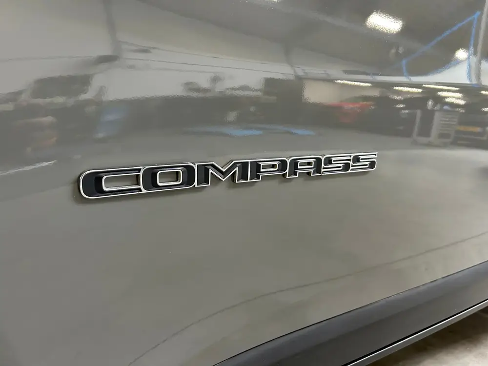 Jeep Compass Limited sting gray uit 2021, foto 7