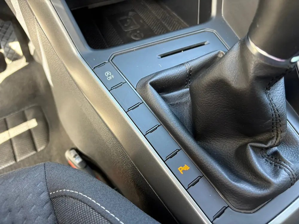 Volkswagen Polo 1.0 TSI Comfortline CARPLAY/ NAVI/ PARKEERSE uit 2021, foto 13