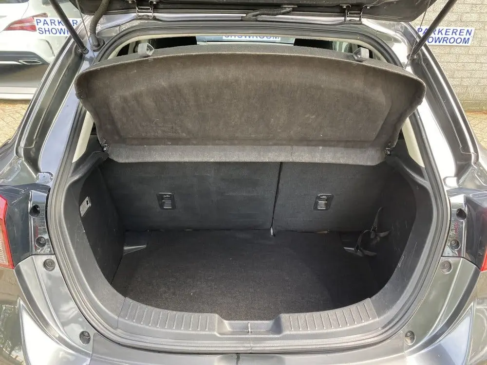 Mazda 2 1.5 Skyactiv-G GT-M Camera/HUD (bj 2019) uit 2019, foto 13