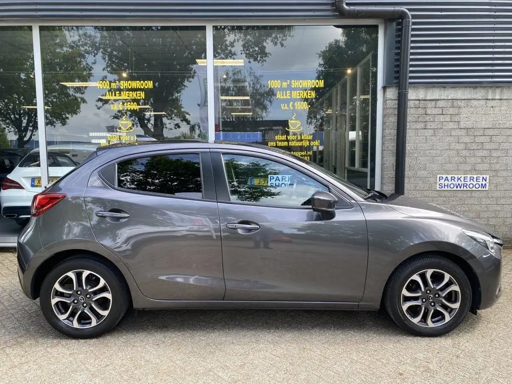 Mazda 2 1.5 Skyactiv-G GT-M Camera/HUD (bj 2019) uit 2019, foto 14