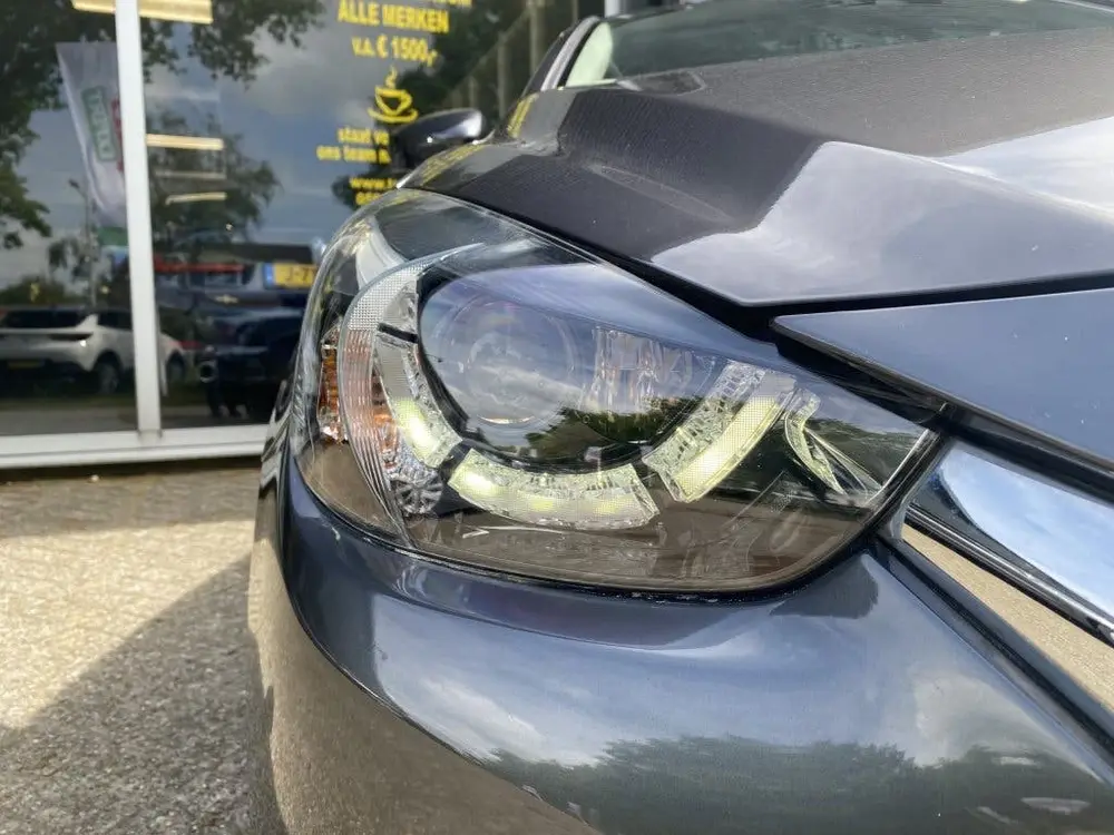 Mazda 2 1.5 Skyactiv-G GT-M Camera/HUD (bj 2019) uit 2019, foto 4