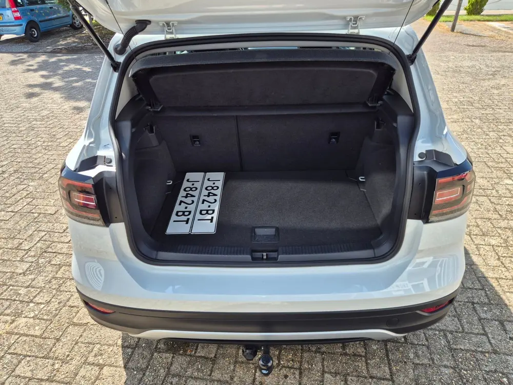 Volkswagen T-Cross 1.0 TSI Life 70Kw / 95Pk uit 2020, foto 18