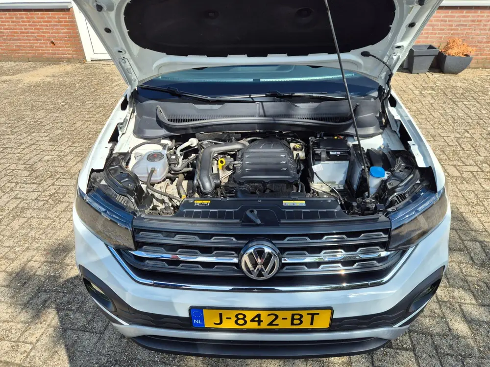 Volkswagen T-Cross 1.0 TSI Life 70Kw / 95Pk uit 2020, foto 20