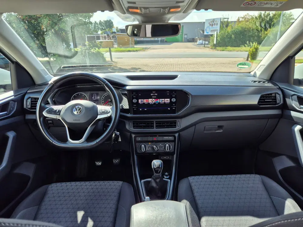 Volkswagen T-Cross 1.0 TSI Life 70Kw / 95Pk uit 2020, foto 6