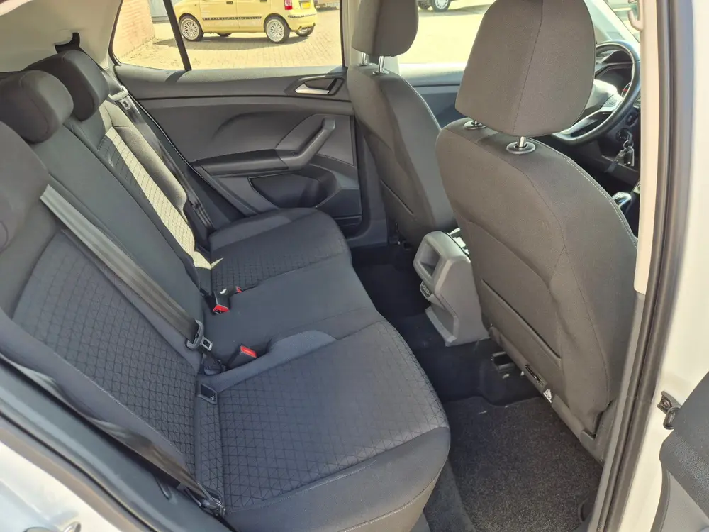 Volkswagen T-Cross 1.0 TSI Life 70Kw / 95Pk uit 2020, foto 9