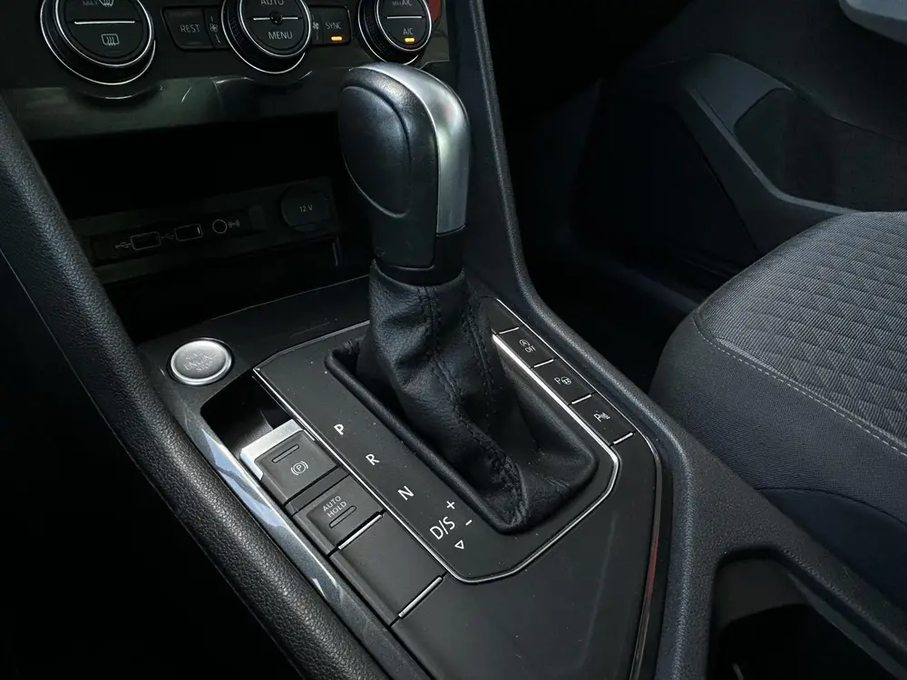 Volkswagen Tiguan 1.5 TSI R-Line | Trekhaak | Adaptieve Crui uit 2019, foto 12