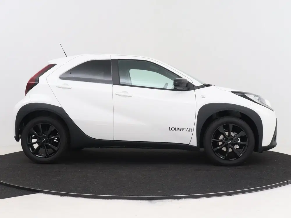 Toyota Aygo X 1.0 VVT-i MT Play *DEMO* uit 2025, foto 14