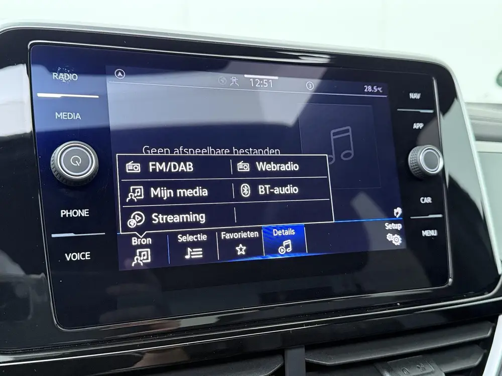 Volkswagen T-Roc 1.5 TSI R-Line | 150 PK | Automaat | Adapti uit 2022, foto 16