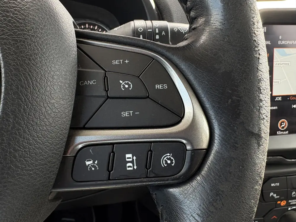 Jeep Renegade 1.3T 4WD Automaat Limited Airco Cr-control Car uit 2019, foto 15