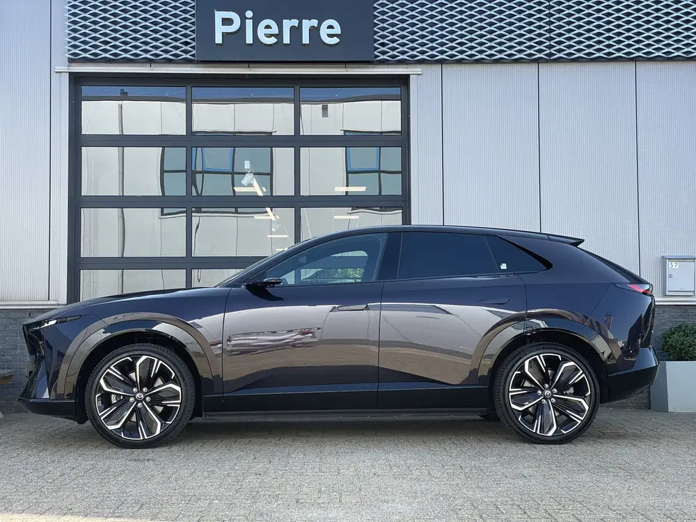 Mazda CX-6e Takumi Plus 78 kWh NAVI uit 2026, foto 2