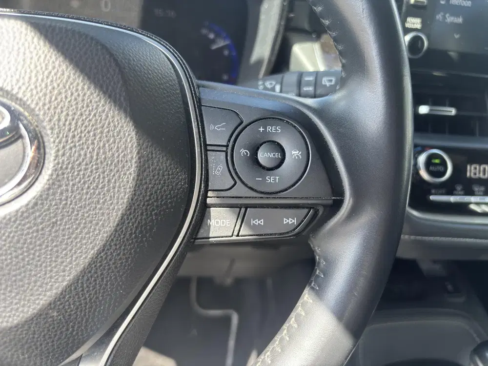 Toyota Corolla 2.0 Hybrid Dynamic uit 2020, foto 10