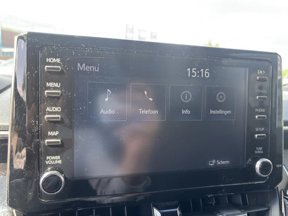 Toyota Corolla 2.0 Hybrid Dynamic uit 2020, foto 14