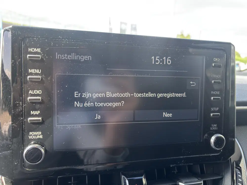 Toyota Corolla 2.0 Hybrid Dynamic uit 2020, foto 15