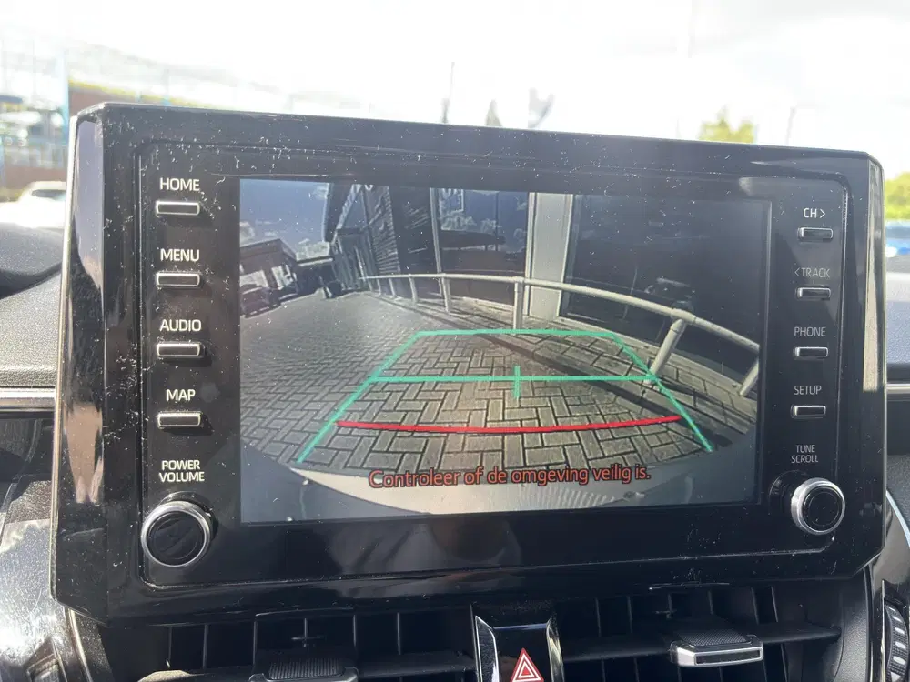 Toyota Corolla 2.0 Hybrid Dynamic uit 2020, foto 17