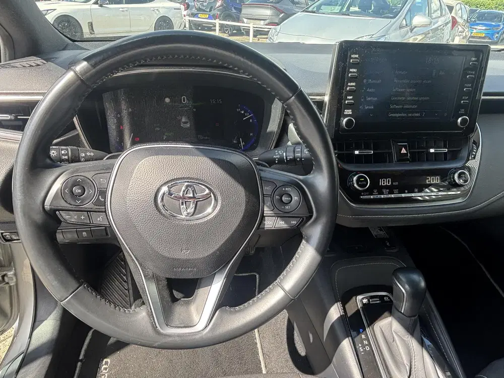 Toyota Corolla 2.0 Hybrid Dynamic uit 2020, foto 7
