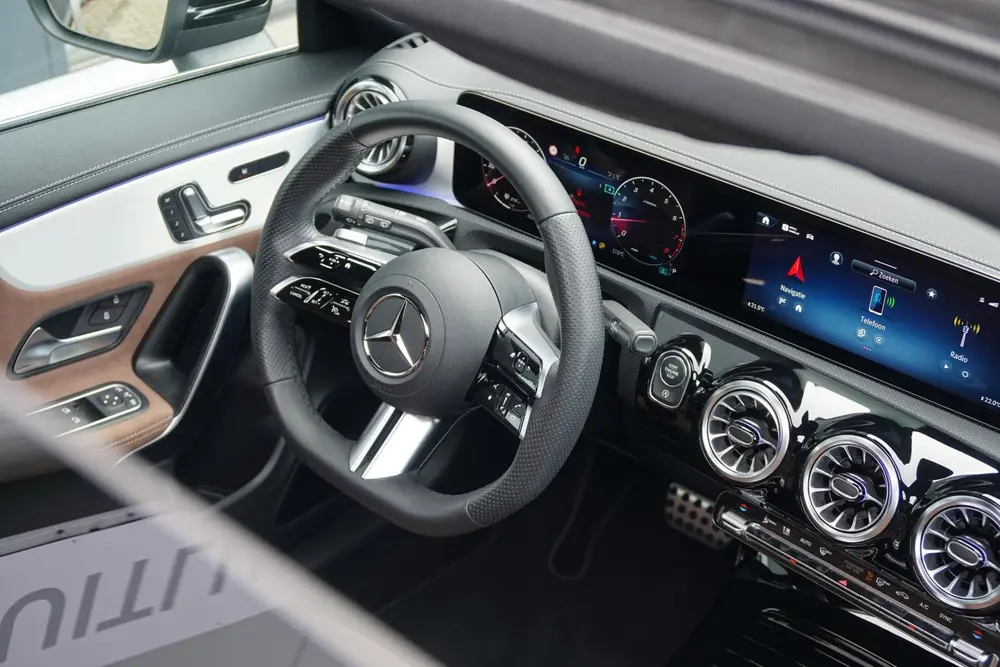 Mercedes-Benz CLA AMG + BURMESTER uit 2023, foto 3
