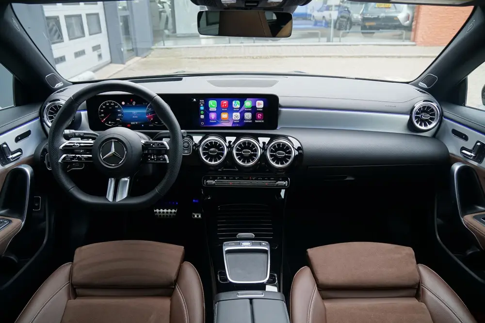 Mercedes-Benz CLA AMG + BURMESTER uit 2023, foto 4