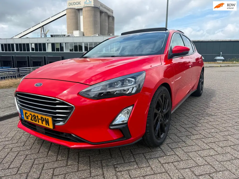 Ford Focus 1.0 EcoBoost Titanium Business_AUTOMAAT_PA uit 2019