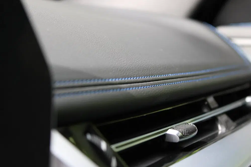 BMW X1 SDrive20i uit 2023, foto 14