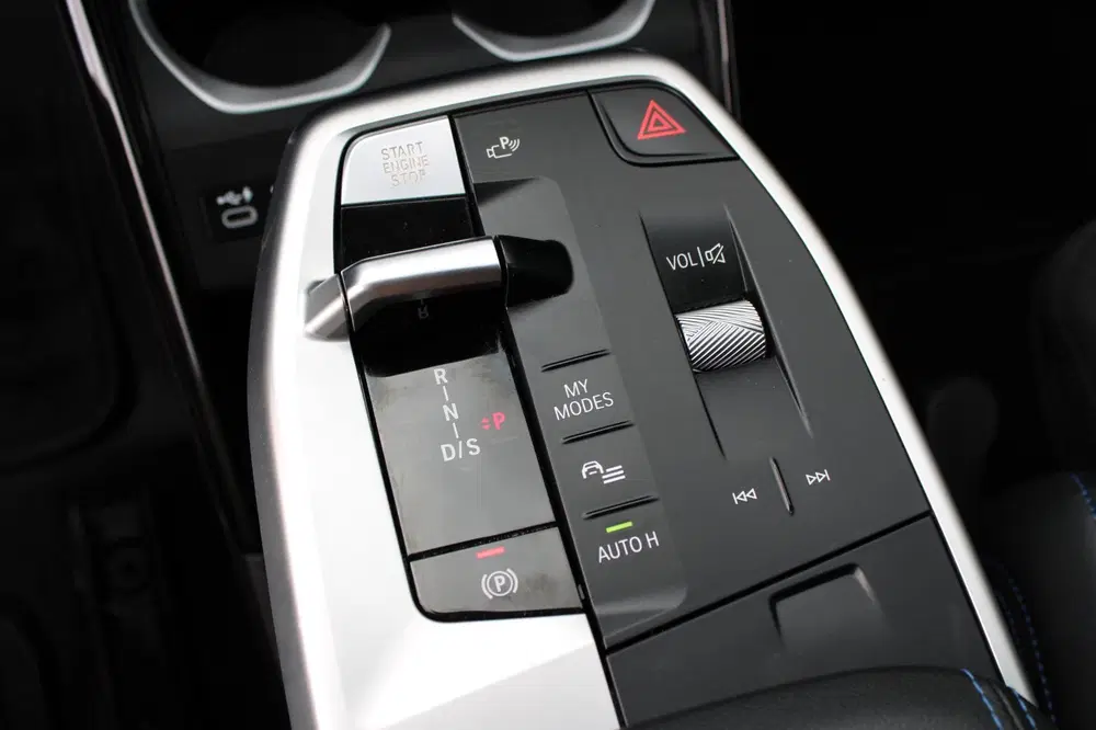 BMW X1 SDrive20i uit 2023, foto 8