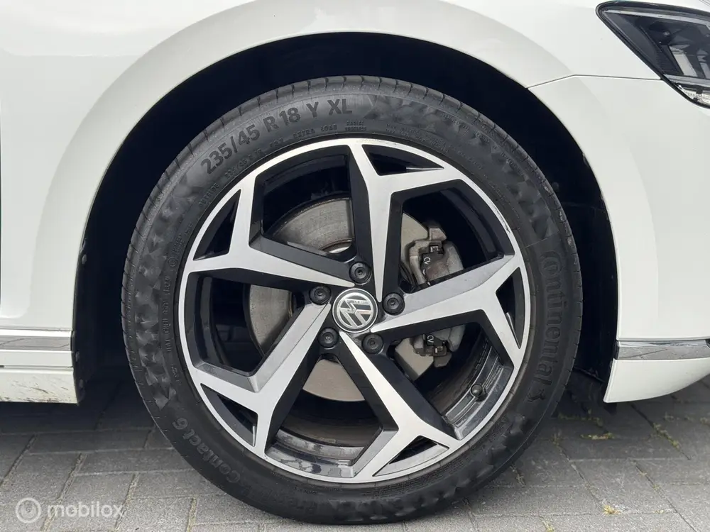 Volkswagen Passat 1.5 TSI Elegance Business R | DSG | Ergo | uit 2019, foto 11