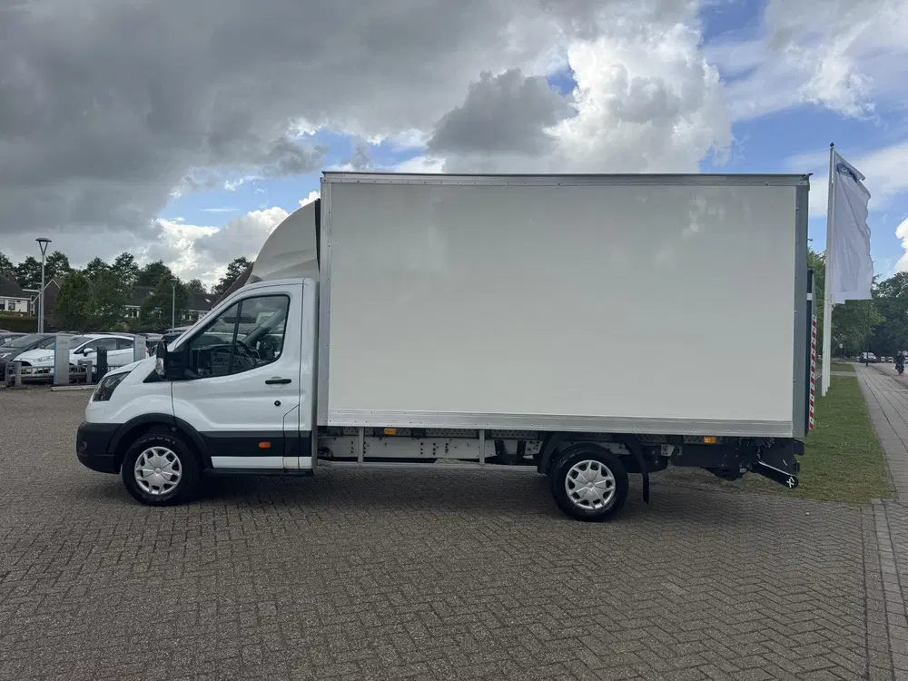 Ford Transit 350 2.0 TDCI L4H1 Trend uit 2024, foto 6