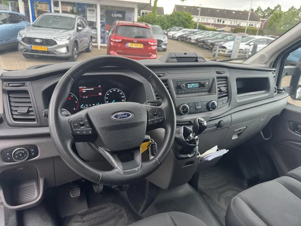 Ford Transit 350 2.0 TDCI L4H1 Trend uit 2024, foto 7
