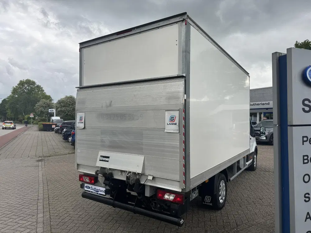 Ford Transit 350 2.0 TDCI L4H1 Trend uit 2024, foto 9