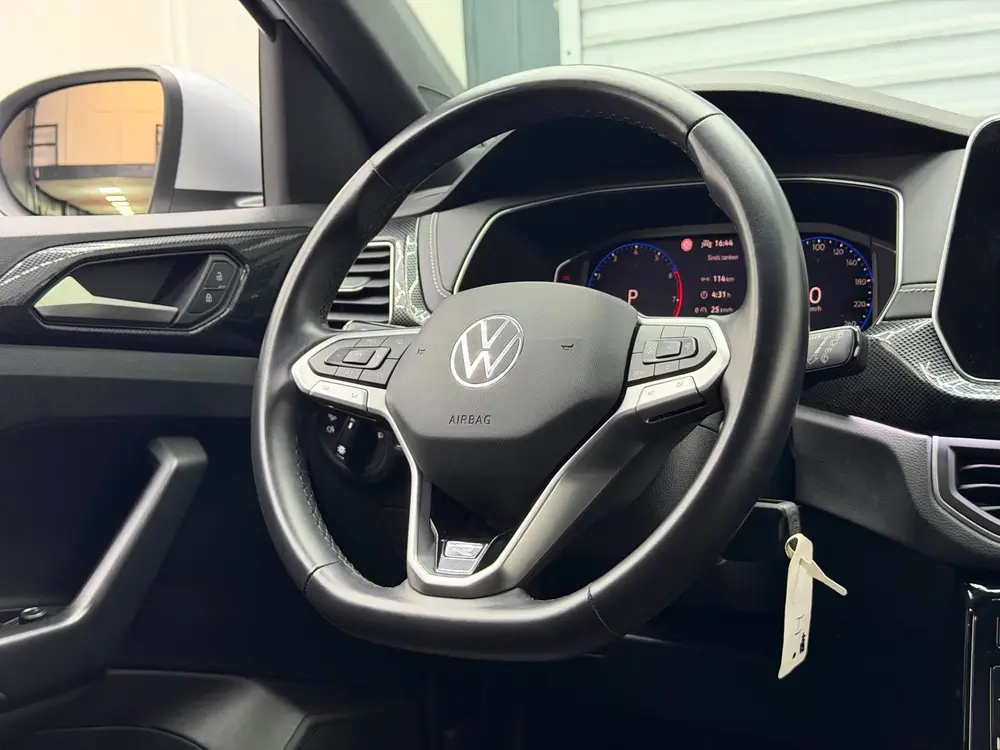 Volkswagen T-Cross 1.0 TSI R-Line - Camera - ACC - IQ Lights uit 2025, foto 9