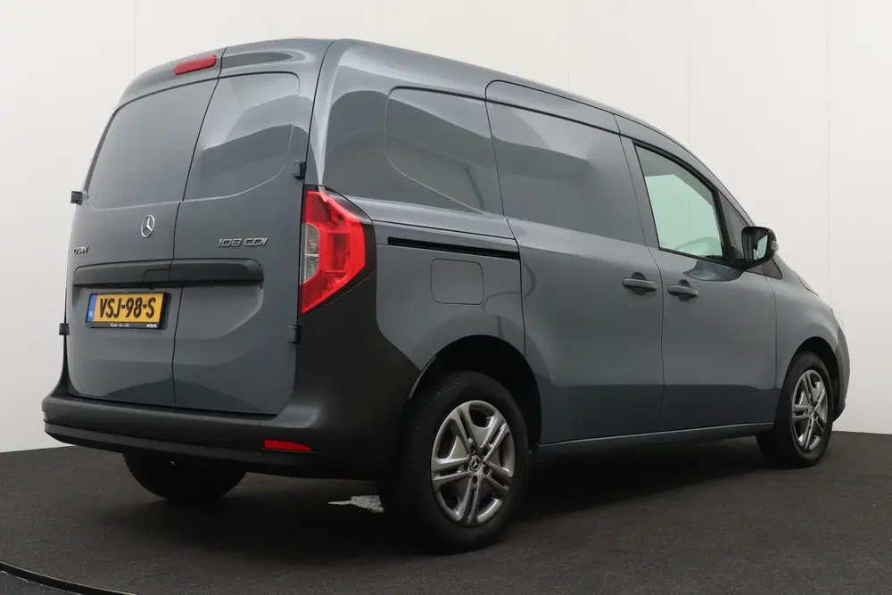 Mercedes-Benz Citan 108 75 PK CDI L1 Pro Camera Carplay DAB uit 2022, foto 2