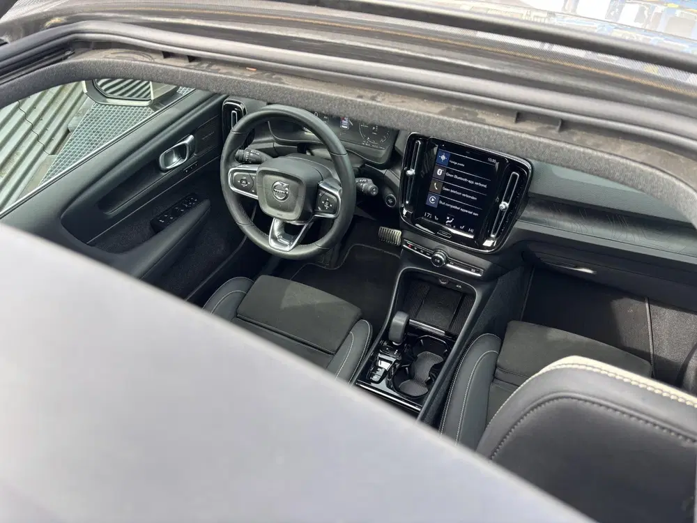 Volvo XC40 1.5 T4 Plug-in hybrid Ultimate Bright uit 2022, foto 12